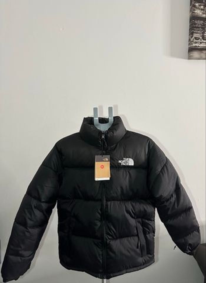 Doudoune The North Face 700 Noire – taille M, avec étiquette