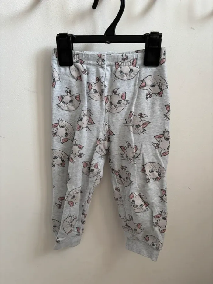 Lot 2 pyjamas Marie Aristochats Disney 18/24 mois - photo numéro 6