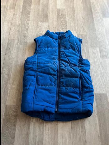 Doudoune veste sans manche taille 10 ans