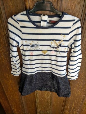 Très belle robe Catimini 3 ans 