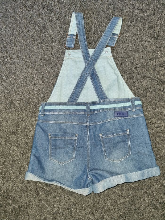 Salopette short en jean fille Okaidi NEUVE 5 ans - photo numéro 4