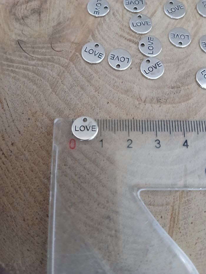 Lot de 22 breloques love - photo numéro 2