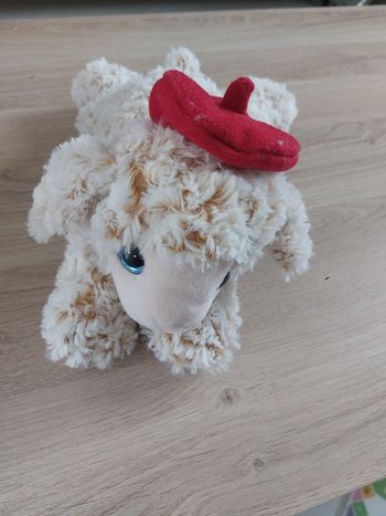 Peluche mouton 