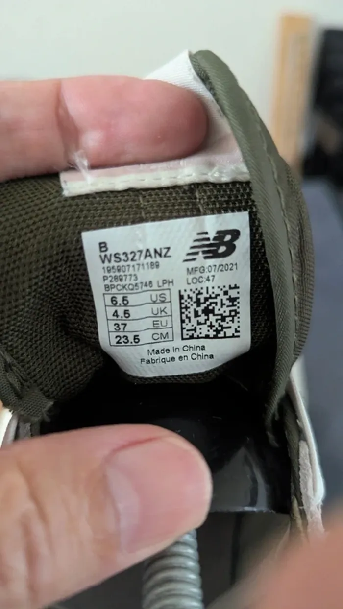 New balance 327 kaki - photo numéro 9