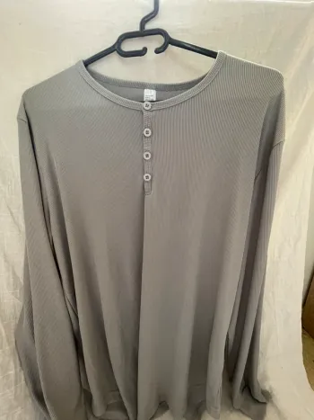 Tee-shirt homme manches longues – Taille M – Gris