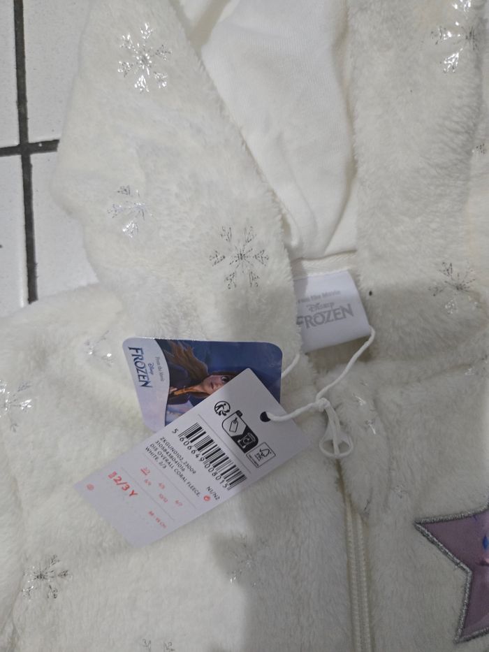 Pyjama grenouillère la reine des neiges neuve - photo numéro 3