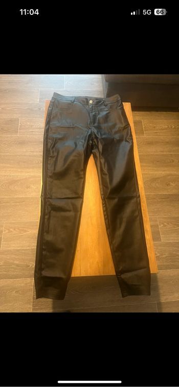 Pantalon similicuir noir