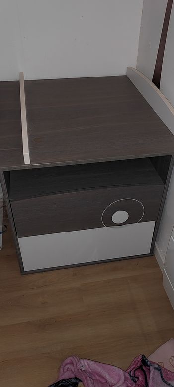 Commode plan à langer