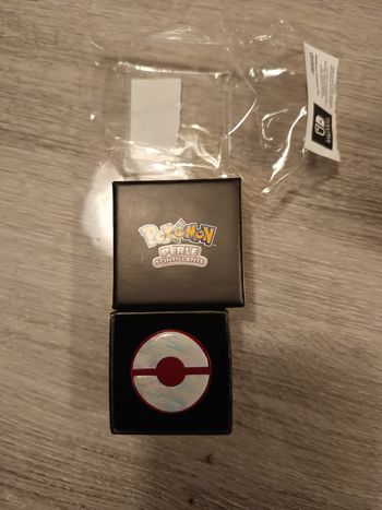 Pins perle scintillante Pokémon