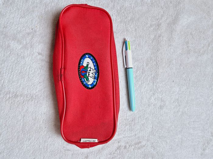 Trousse rouge vintage fihlieaf escolar - photo numéro 3