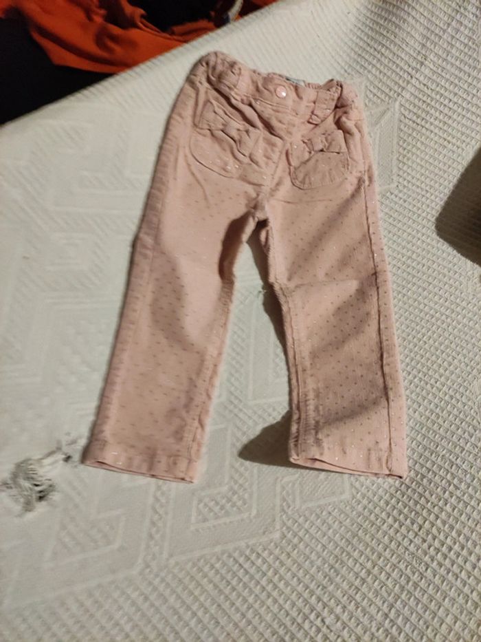 Pantalon rose et point argente 24 mois