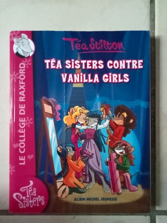 Livre enfants TÉA sisters contre vanilla girls.