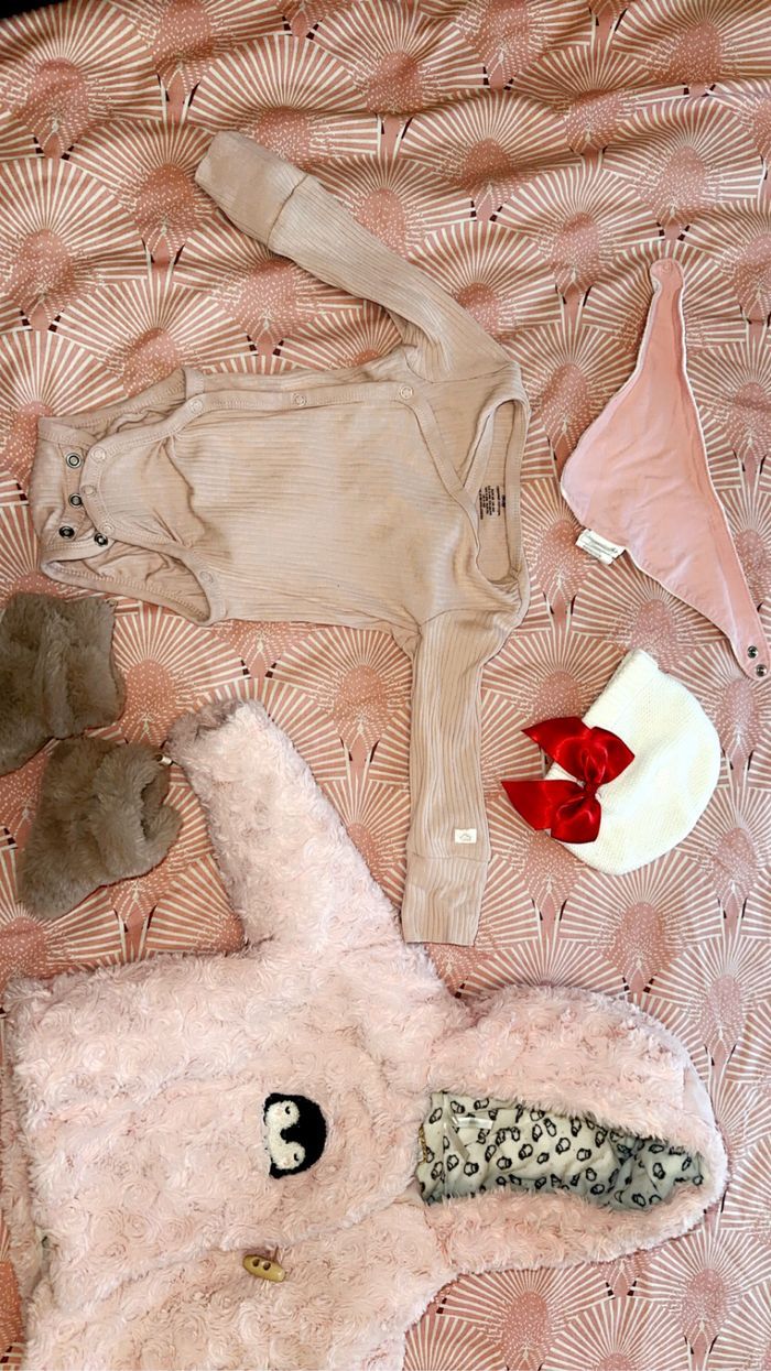 Lot manteau orchestra , body et accessoires de marque - photo numéro 3