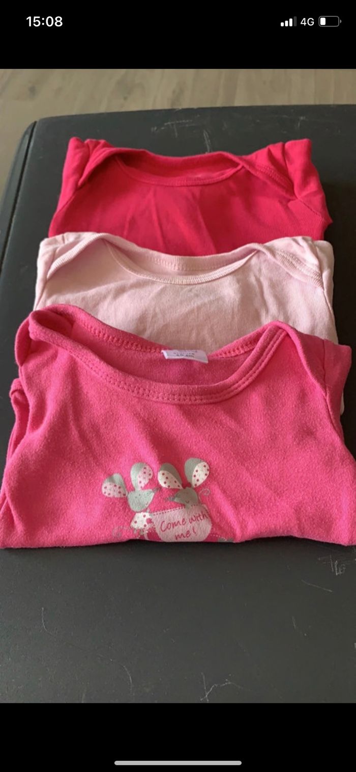 Lots de 3 bodies 3 mois