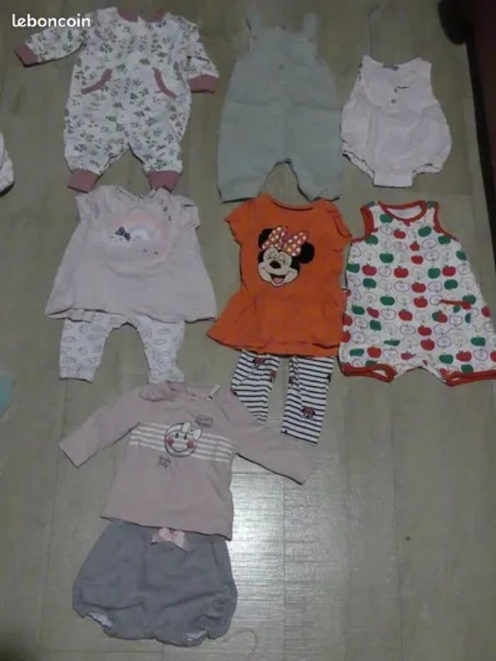 Lot vêtements fille 3mois - photo numéro 3
