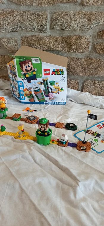 Lego 71387 super Mario starter course avec boîte et guide de démarrage