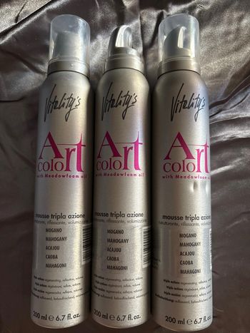 Vitality’s color mousse acajou