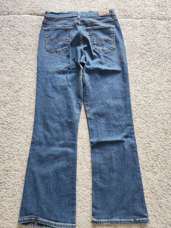 Jean Levi's bootcut modèle 712 taille 38 - photo numéro 2
