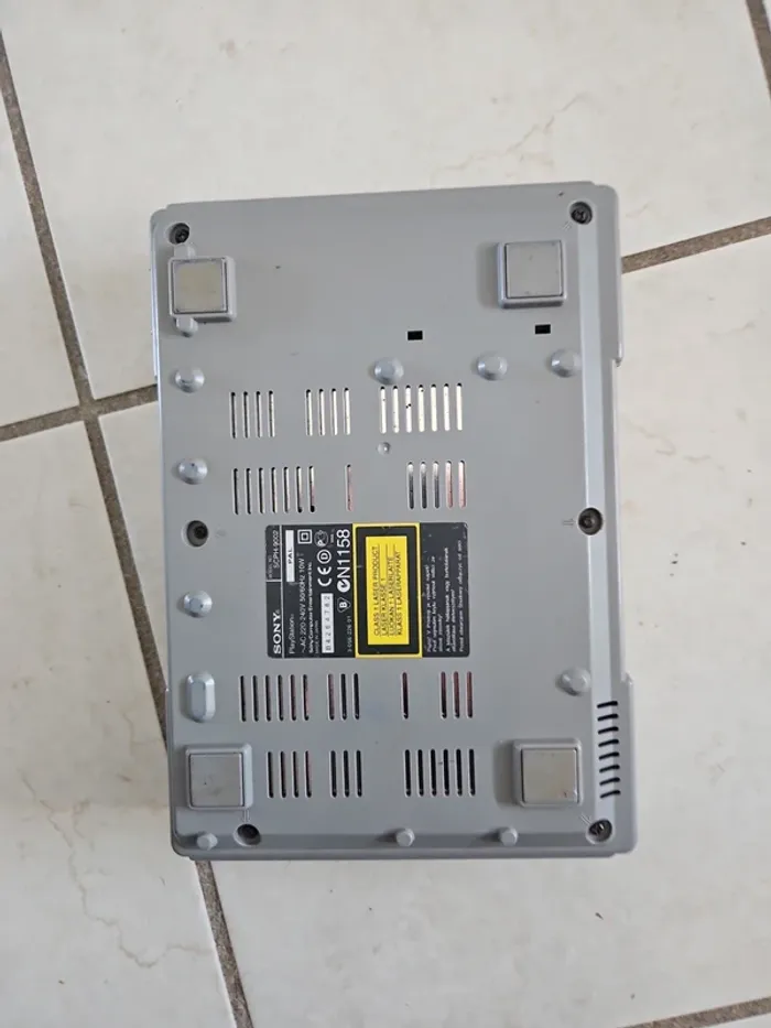 PlayStation 1 - photo numéro 2