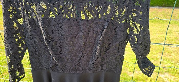 Robe en dentelle Claudie Pierlot - photo numéro 2