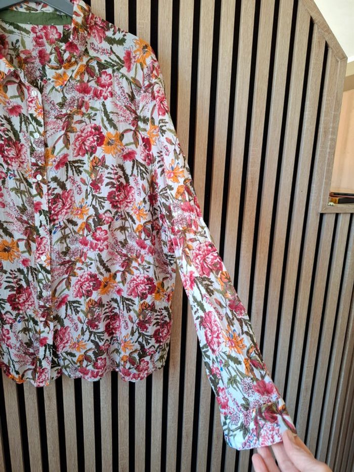 Chemise fluide fleurie T 48 - photo numéro 4