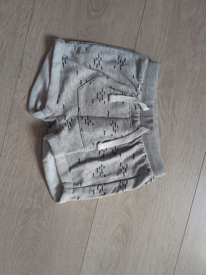 Short gris garçon 18 mois