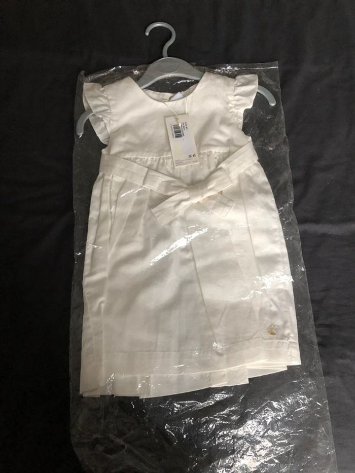 Robe de cérémonie 24 mois Neuve Petit Bateau