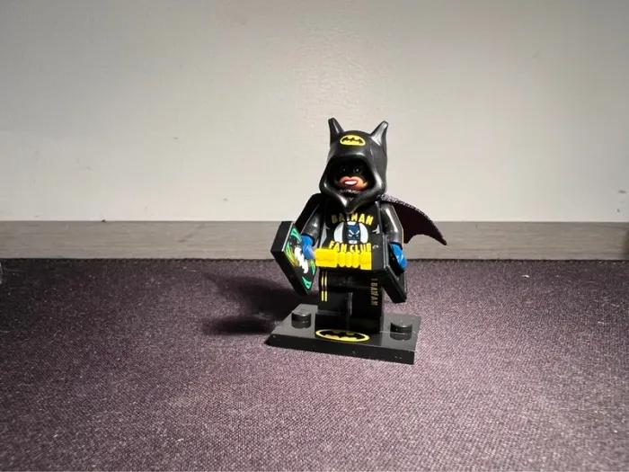 Lego figurine minifigure batgirl fan batman