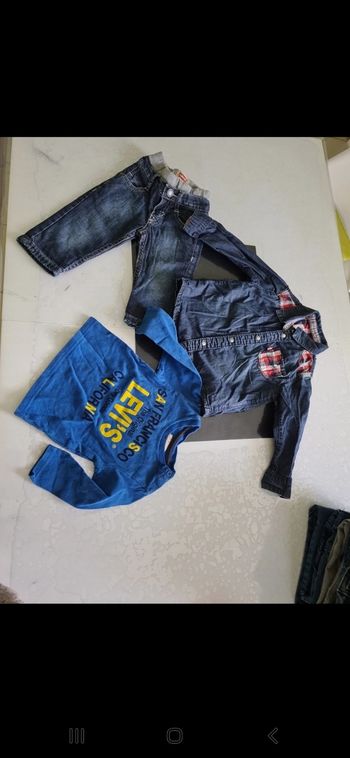Lot vêtement bébé Levi's