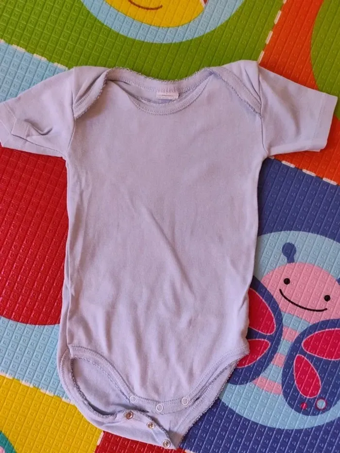 Lot Petit Bateau 18 mois - photo numéro 4