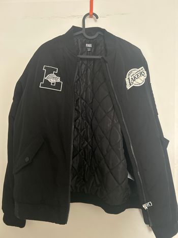 Blouson Bomber Officiel NBA LAKERS (Primark) – Noir  170