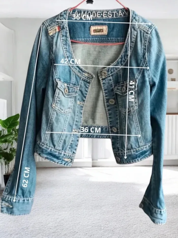 Veste jean La Mode Est à Vous, coupe cropped , col rond large - photo numéro 13