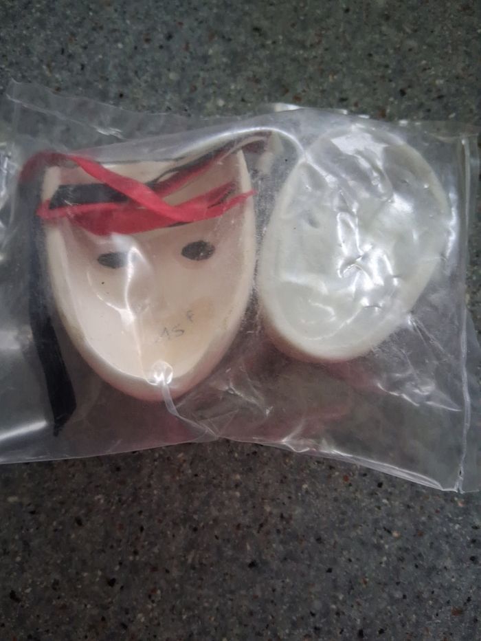 Lot de 2 mini masques porcelaine multicolore - photo numéro 2