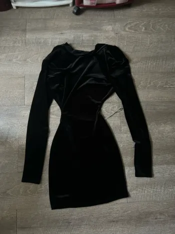 Robe velour moulante