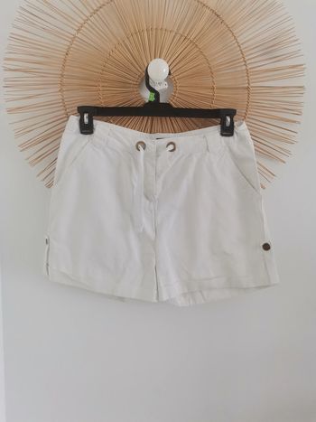 Short 42 ici et maintenant