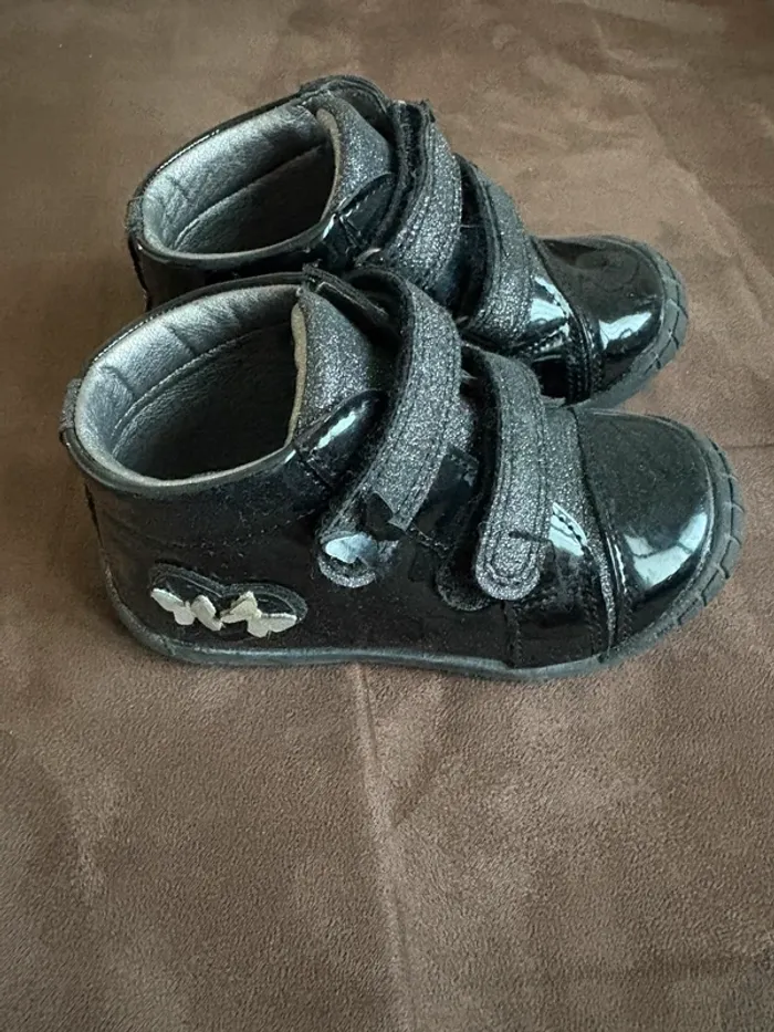 Chaussure très bon état - photo numéro 2