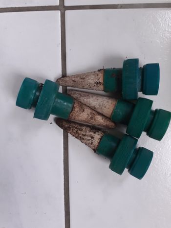 Tétines d arrosage des plantes en pots