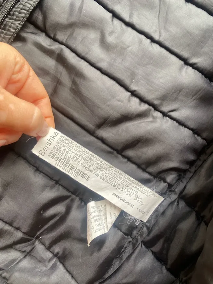 Doudoune Bershka taille M - photo numéro 2