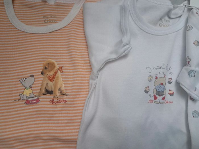 Lot de 3 bodys Chicco, t. 3 ans - photo numéro 4
