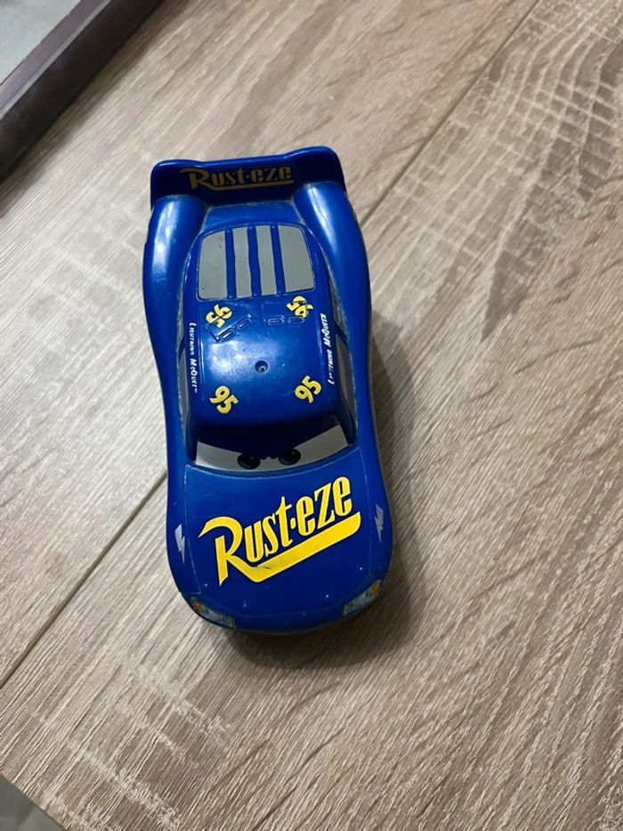 Voiture mc queen