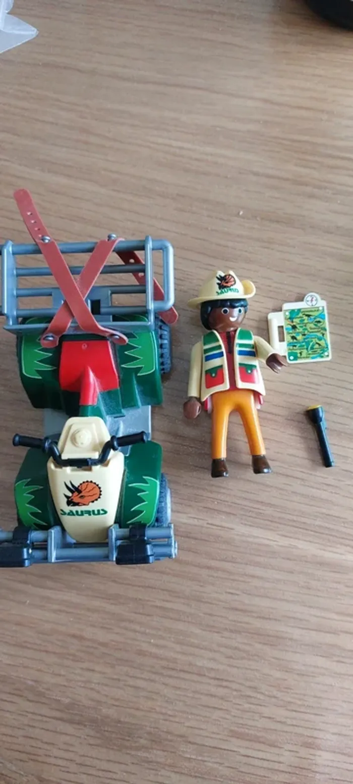 Le chasseur de dinosaures Playmobil