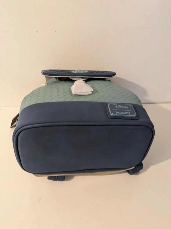 Sac à dos Loungefly Stitch embroidered - photo numéro 5