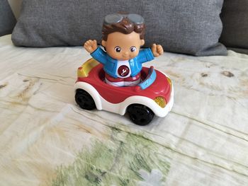 Jouet voiture VTech