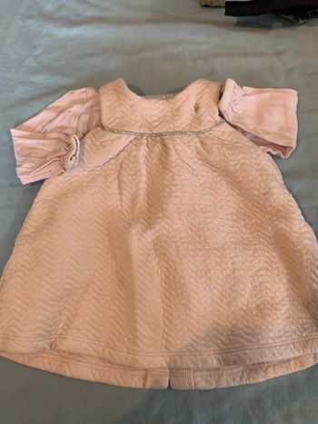 Ensemble robe chaude et tee-shirts