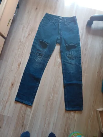 Jeans cargo 14 ans