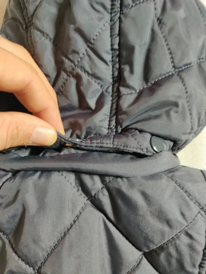 Veste matelassée Lefties Baby taille 9/12 mois bleu marine capuche détachable intérieur polaire - photo numéro 4