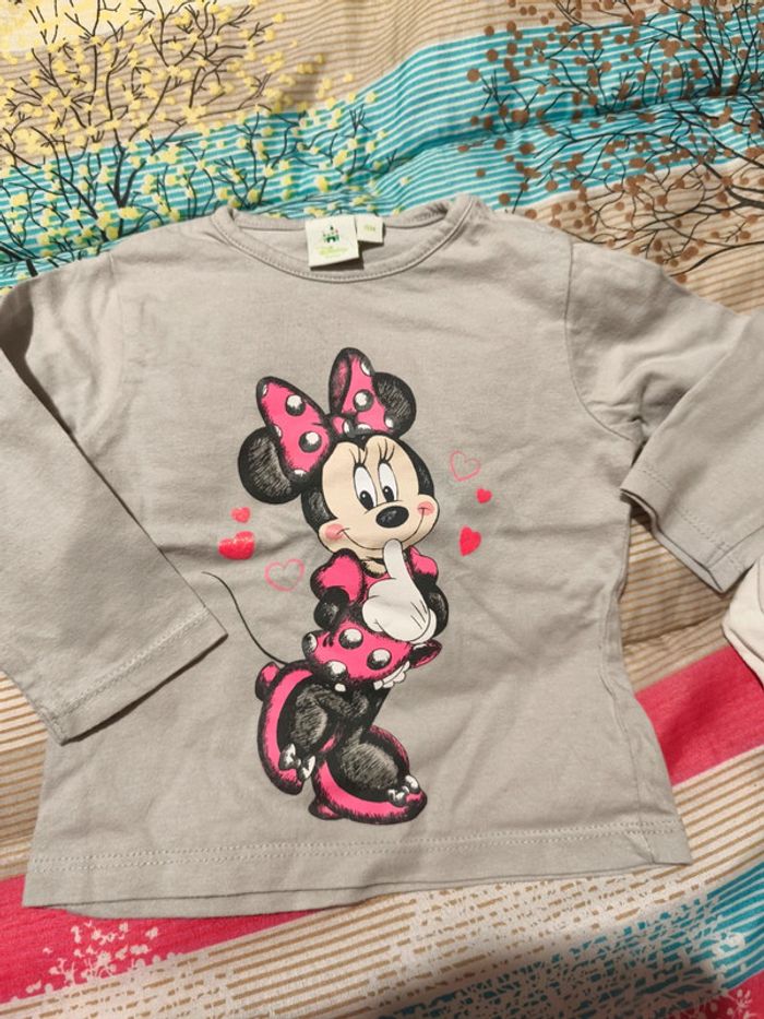 Lot de 2 tee shirt Disney Minnie 6 mois - photo numéro 2