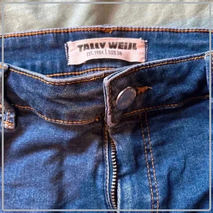 Short en  jeans taille  38 - photo numéro 3