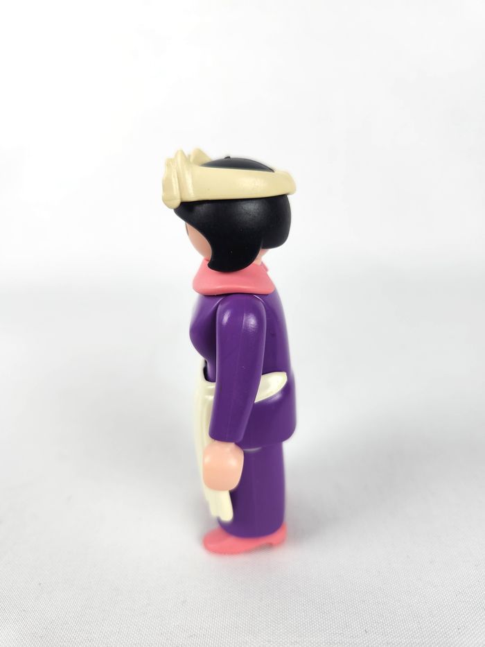 Figurine Playmobil Servante / Domestique - Set Maison Victorienne 5324 - photo numéro 4