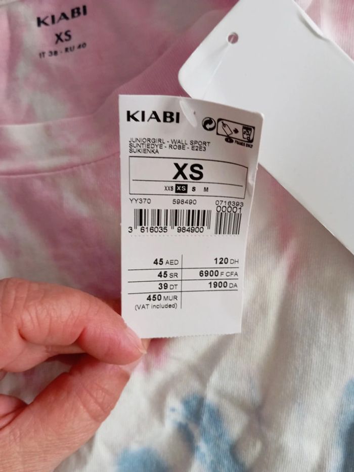 Robe Kiabi junior taille xs - photo numéro 6